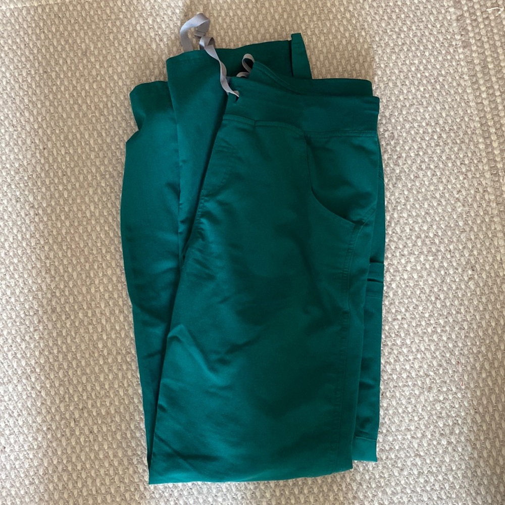 Figs Kade Cargo Scrub Bottoms